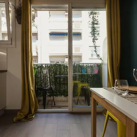 Nicelidays - Le Berlioz - - 7min From Beaches Отель Ницца
